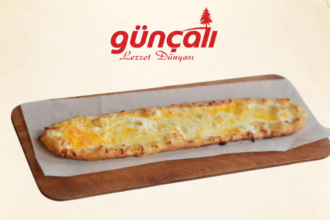 Kaşarlı Yumurtalı Pide ürün görseli
