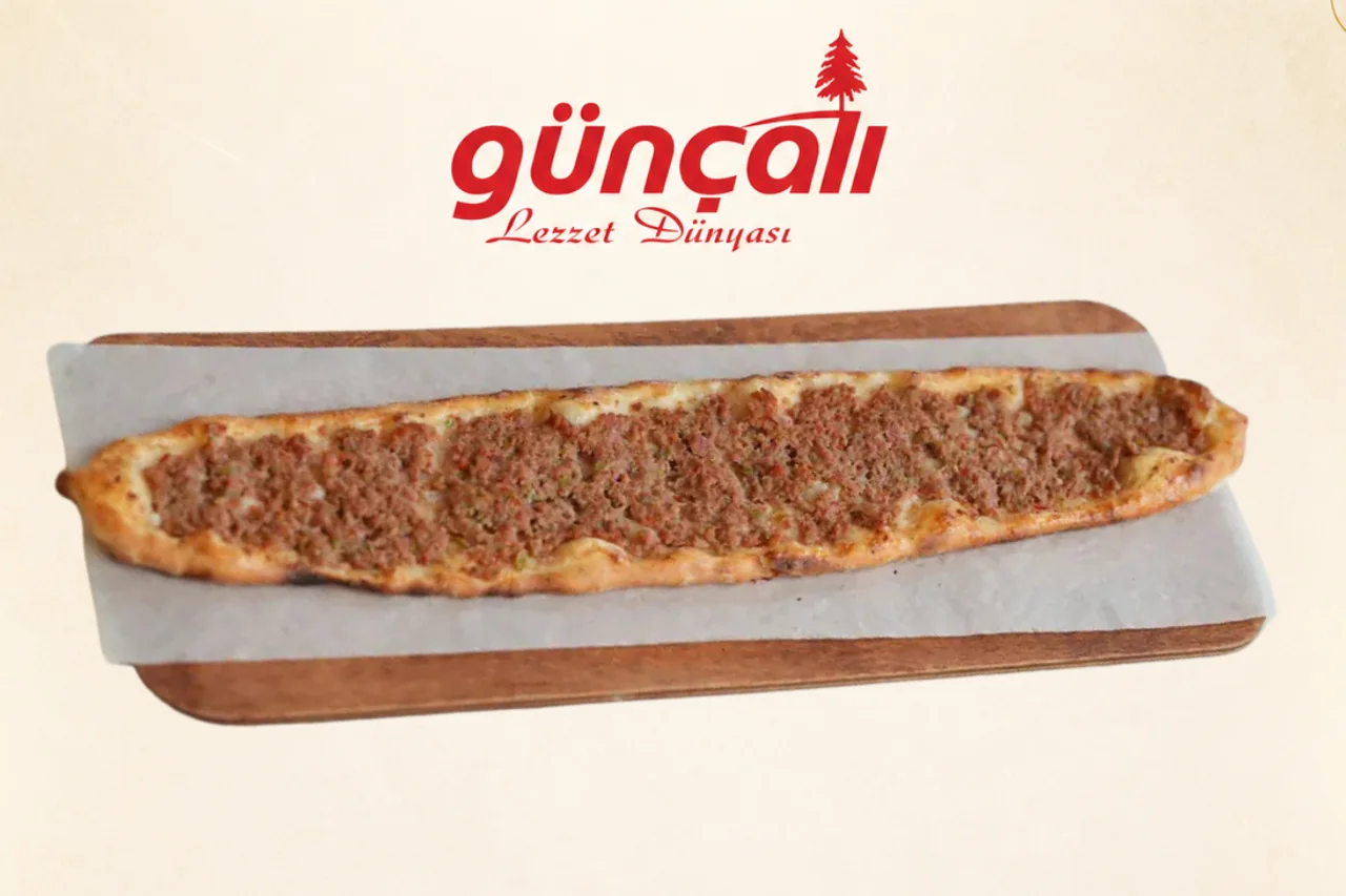 Kıymalı Pide ürün görseli
