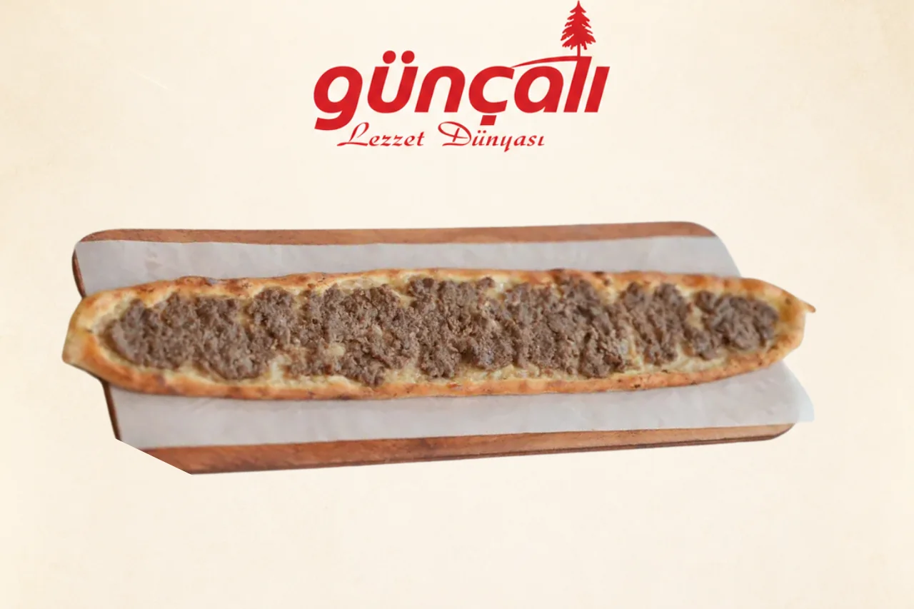 Tokat Kıymalı Pide ürün görseli
